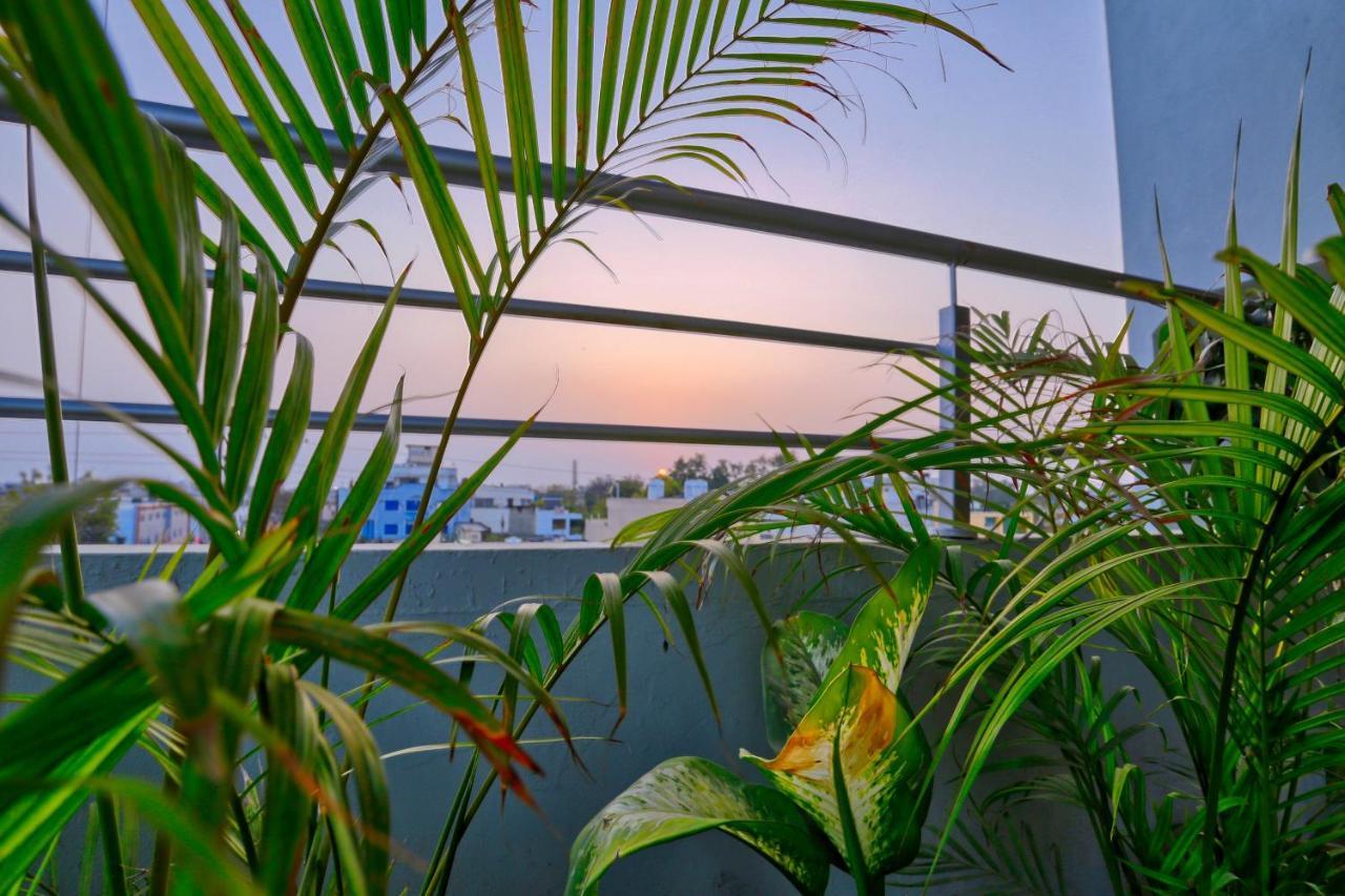 Hotel Galaxy Indaur Exteriér fotografie